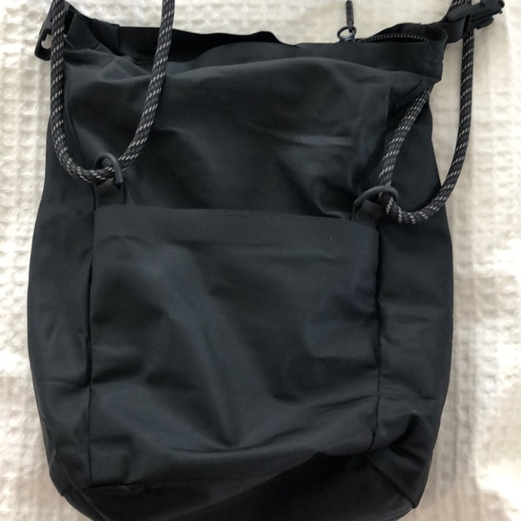 Lululemon Black Bag - Picture 4 of 6